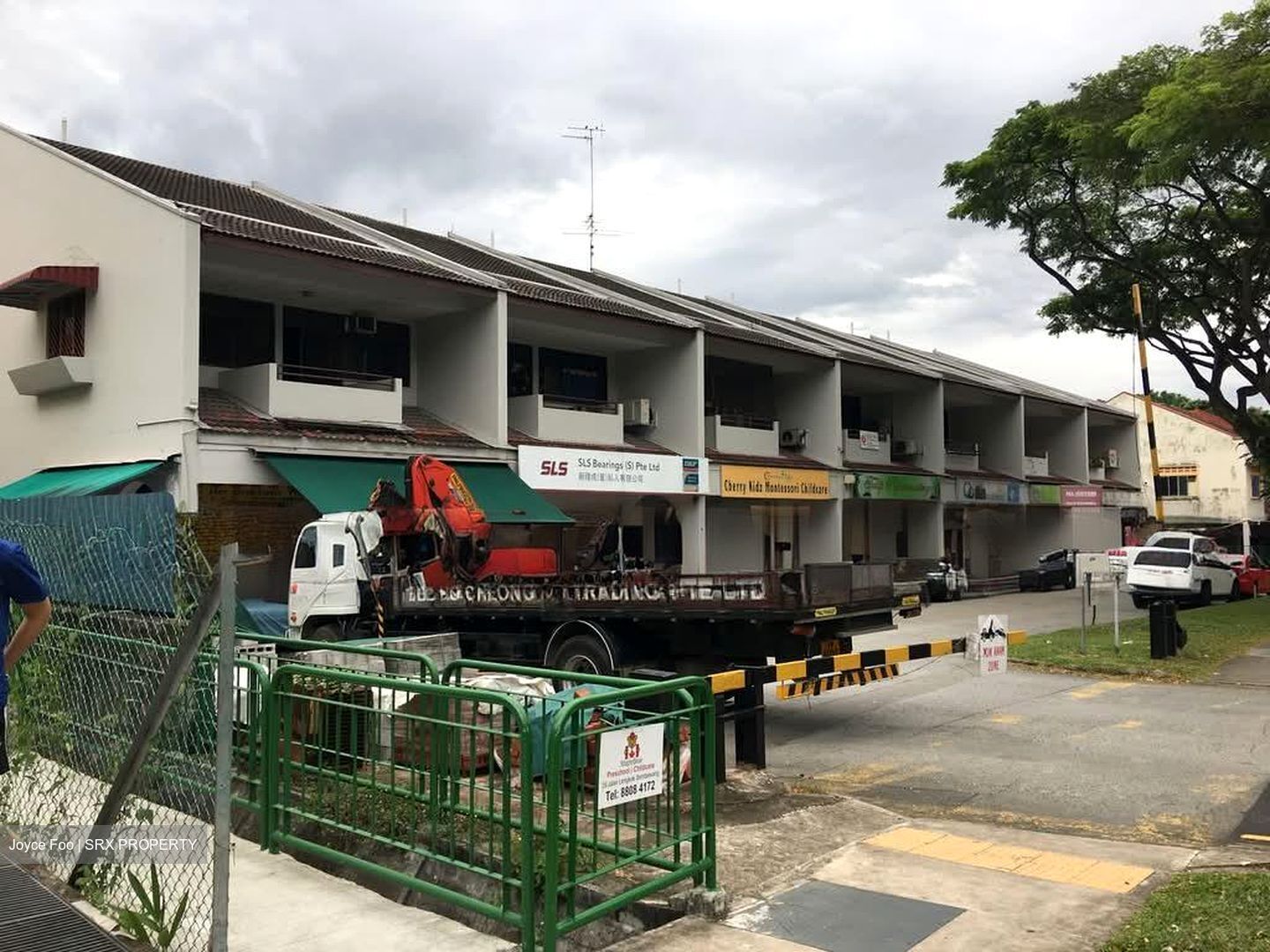 Sembawang Park (D27), Shop House #595649241